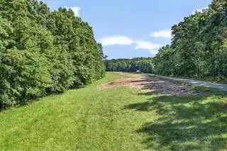 Image 3: Smith Mountain Rd