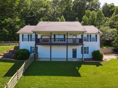 652 Mackie Road