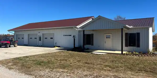 228 Thompson Circle