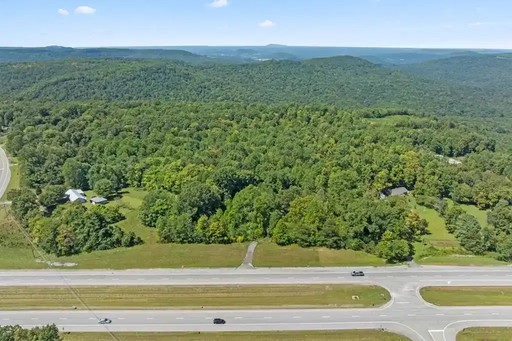 Image 1: Main View