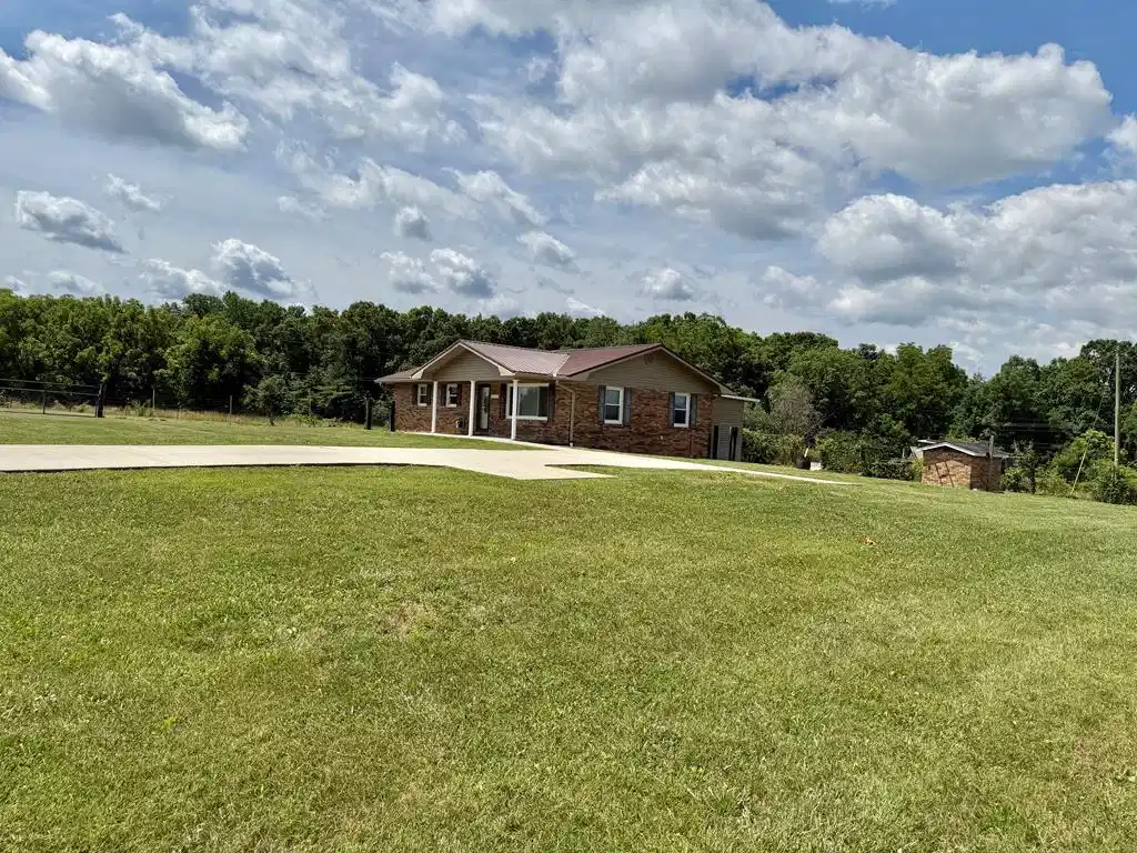 Image 1: Main View