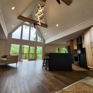 268 Summer Ct