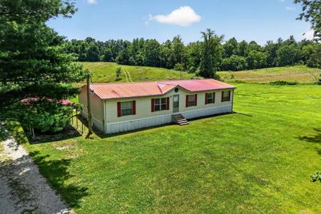 3013 Upper Hilham Rd.