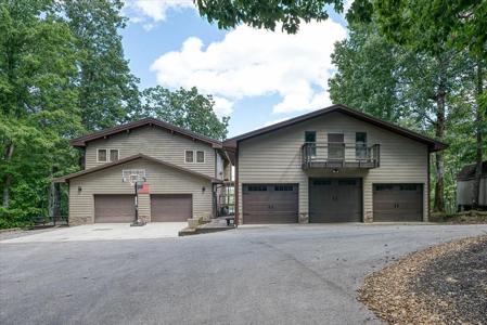 1001 Snicktaw Place