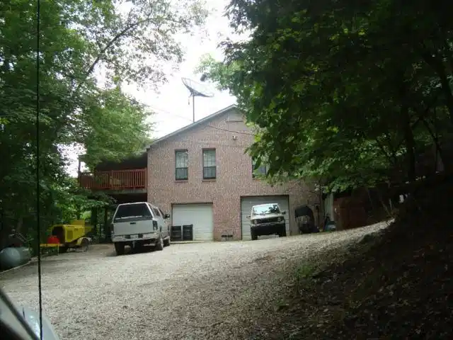 Image 1: Main View