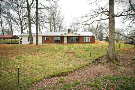 1152 Dogwalk Road
