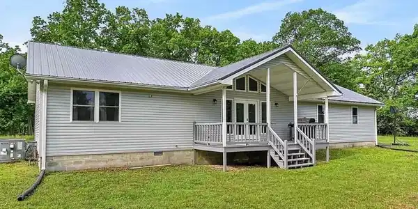 8607 Crossville Hwy
