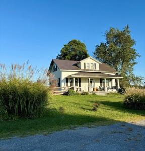 3179 Banner Springs Rd