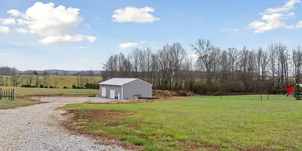 13813 Old Kentucky Road