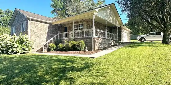 2622 Lake Pointe Drive