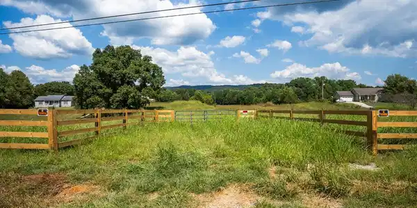1410 Cherry Creek Rd