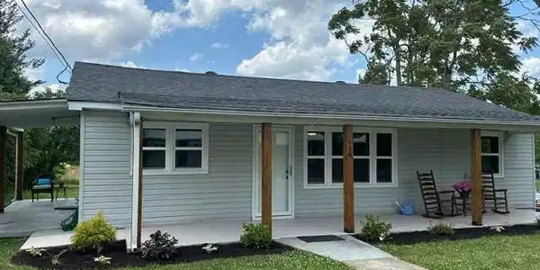 115 Airport Rd