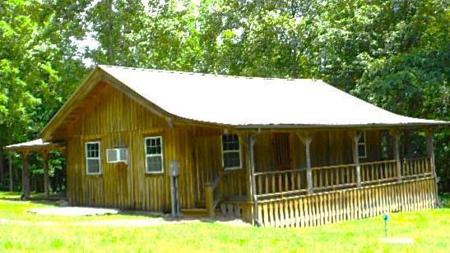 925 Collins Rd