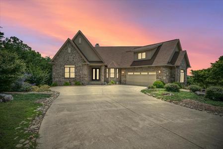 61 Bluff View Ct.