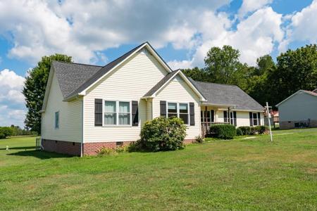 1776 Zeb Warren Rd