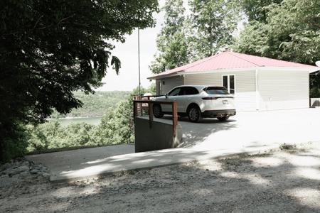 1063 Dale Hollow Estates Rd