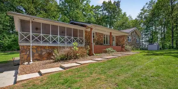 214 Boyd Creek Rd