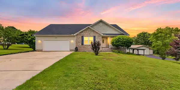 491 Autumn Hills Dr