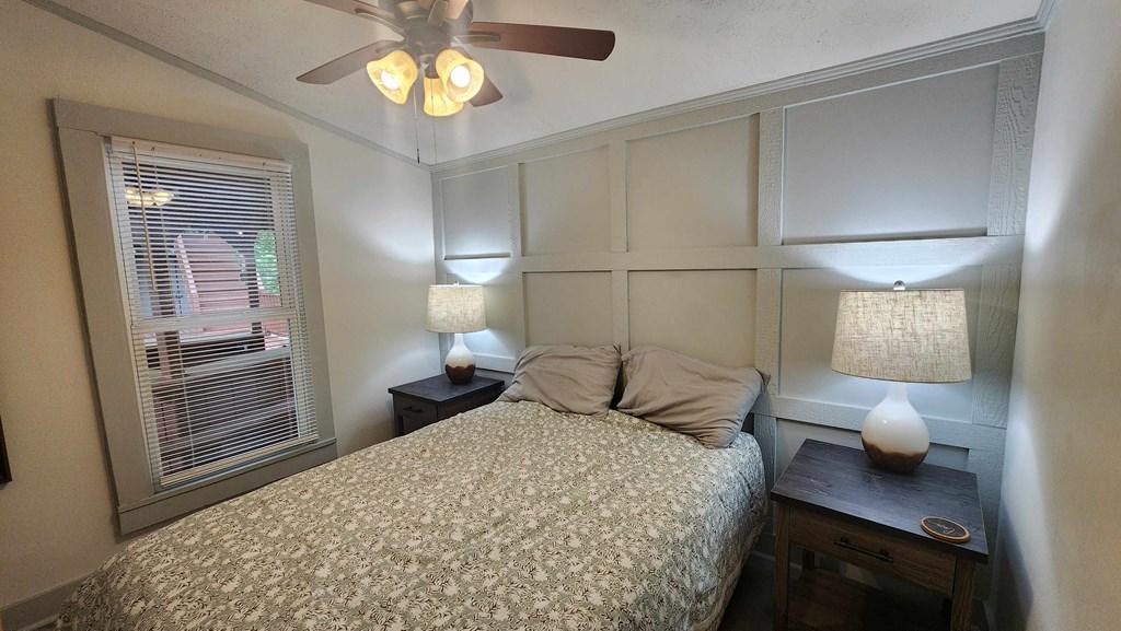 Image 2: Bedroom 1A