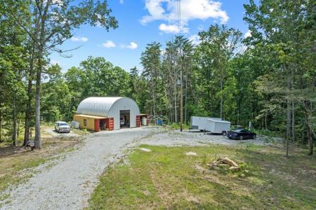 693 Stone Creek Trail