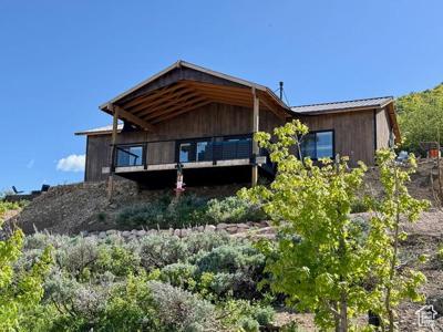 357 JUNIPER DR
