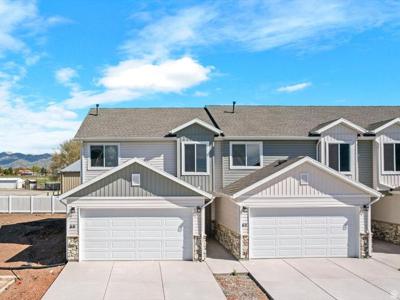 64 E CEDAR LN