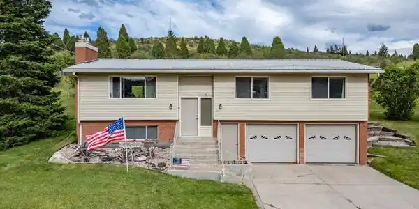 322 BAILEY RD