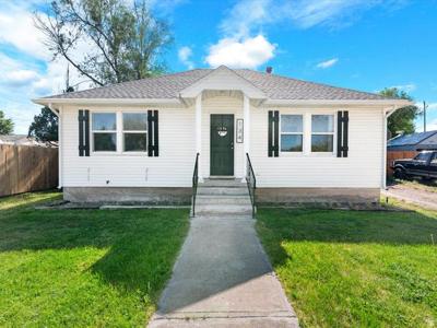 134 S 2ND ST E