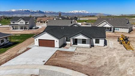 432 TEE CIR
