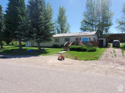 779 LANARK RD