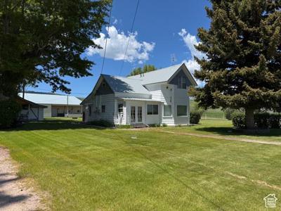 2877 HIGHWAY DR