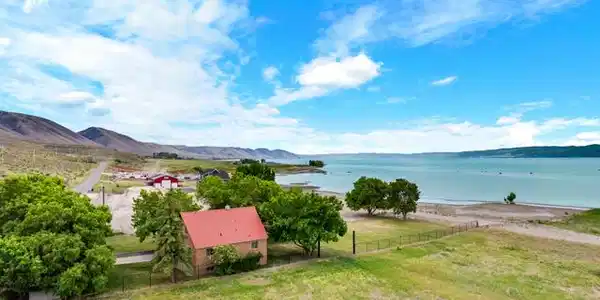 377 EAST SHORE RD