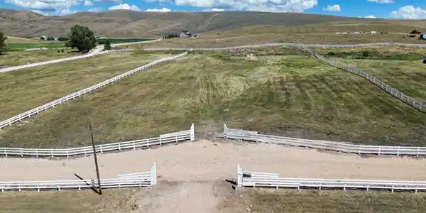 1298 SHARON LOOP