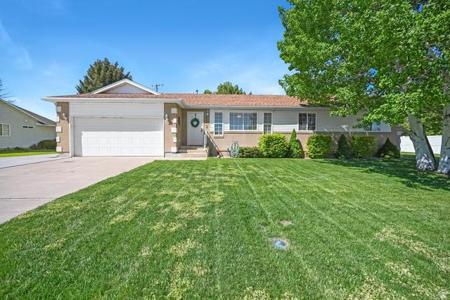335 E VALLEY VIEW DR