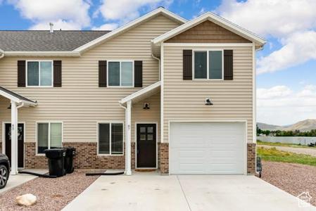 87 E LEGACY DR