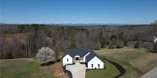 725 Hidden Falls Drive