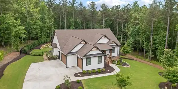107 Cedar Bluff Court