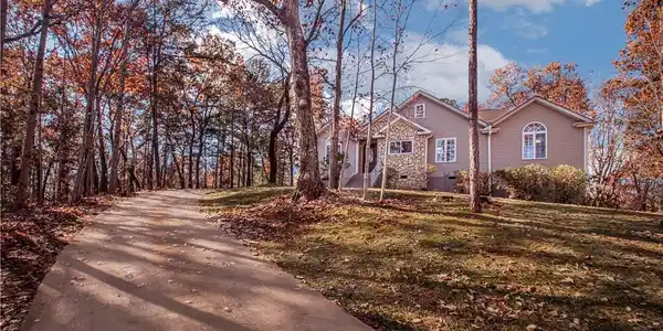 310 Raven Cliff Road