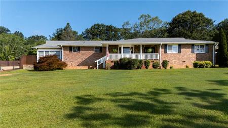 307 Pine Forest Road