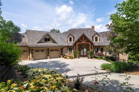 117 Misty Water Loop