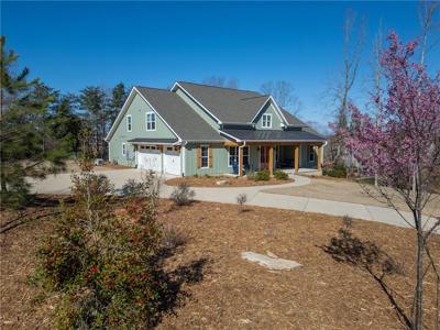 113 South Oak Pointe Drive