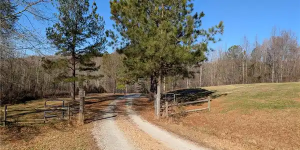 Image 3: Gated Entrance to 26 +/- Acres