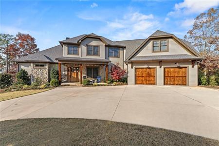 551 Cliffs Vista Parkway