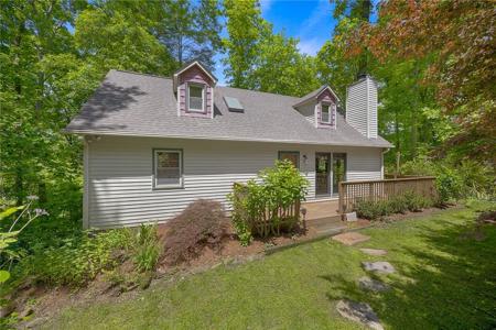 262 Belvoir Drive