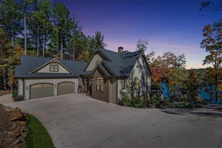 338 Long Cove Trail