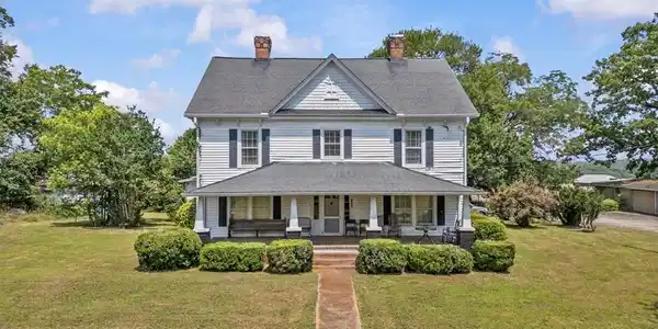 149 Roanoke Road