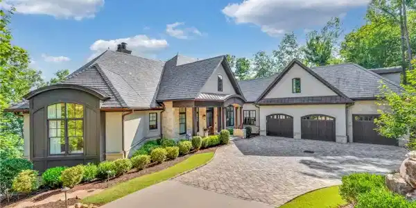 110 Waterfern Court