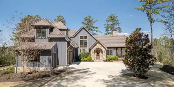 304 Pileated Woodpecker Lane