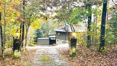 110 Brittany Way
