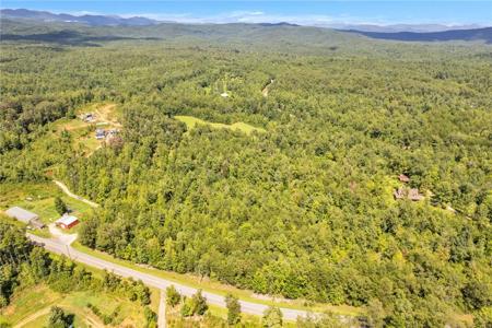 10ac Easy Street